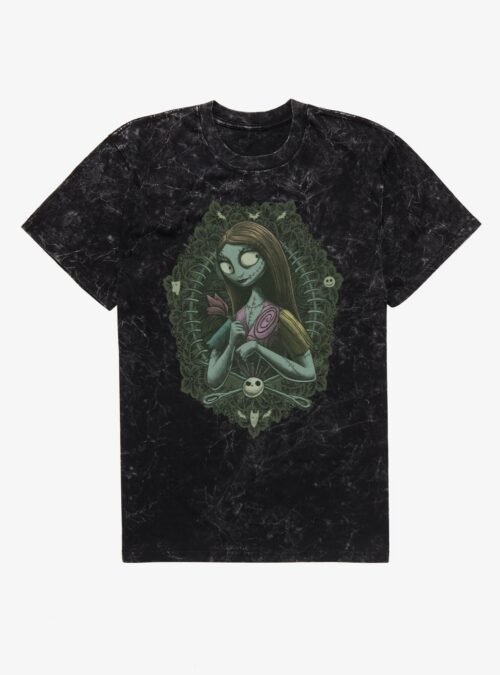 Disney The Nightmare Before Christmas Sally Mineral Wash T-Shirt Hot Topic Exclusive